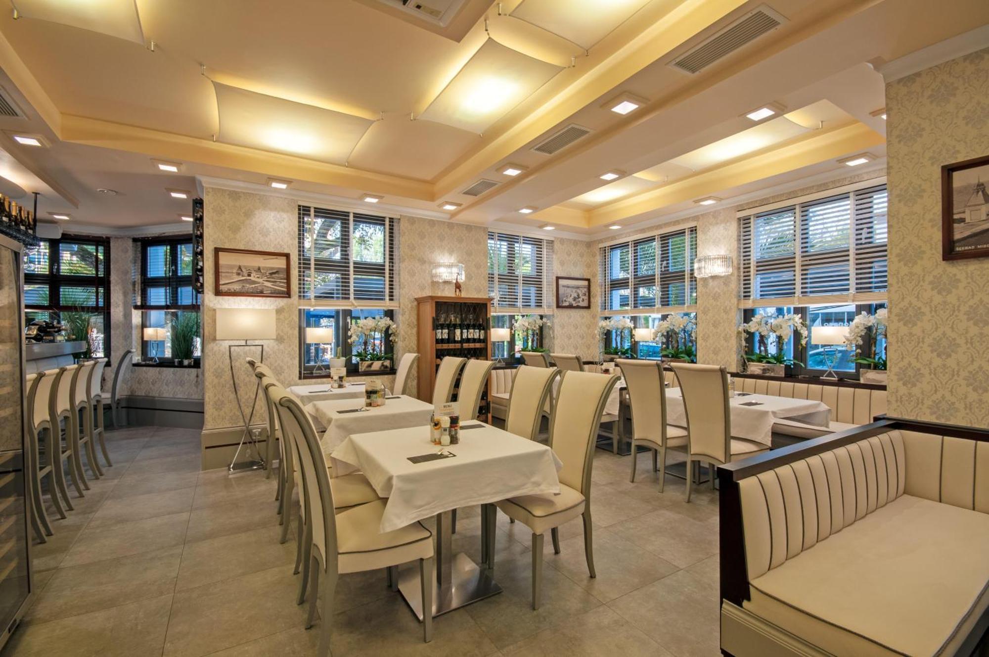 Monaco Ville Wellness Miedzyzdroje Bagian luar foto
